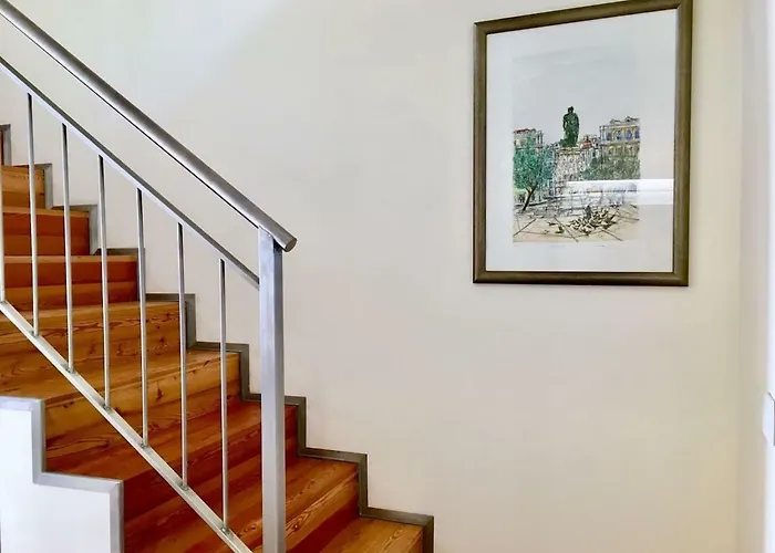 Exquisit Flat Left * Lisboa